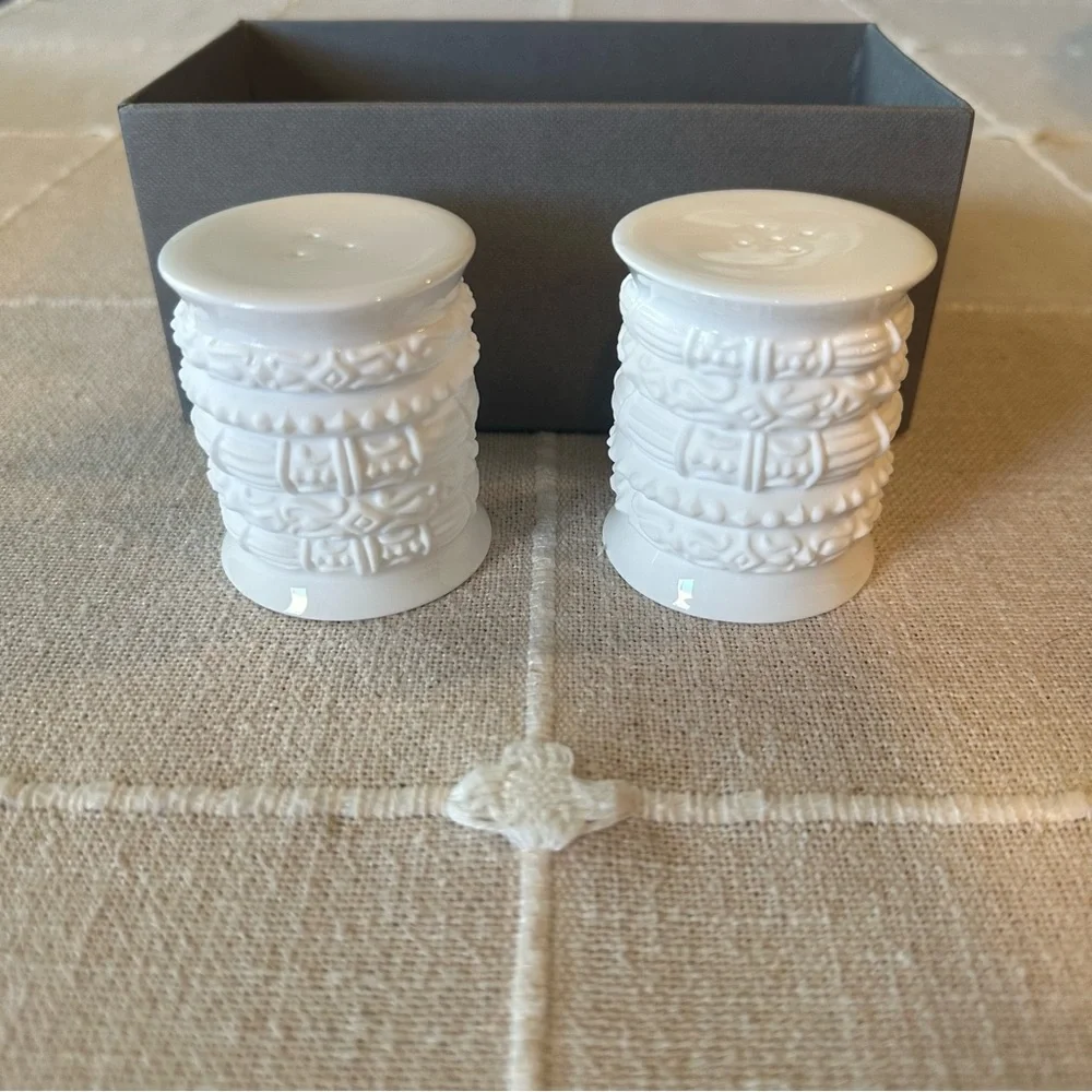 NWT Katy Briscoe | Boho Engraved White Bone China Salt & Pepper Shakers